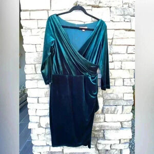 Betsey Johnson Emerald Green Velvet Wrap Dress Size 14